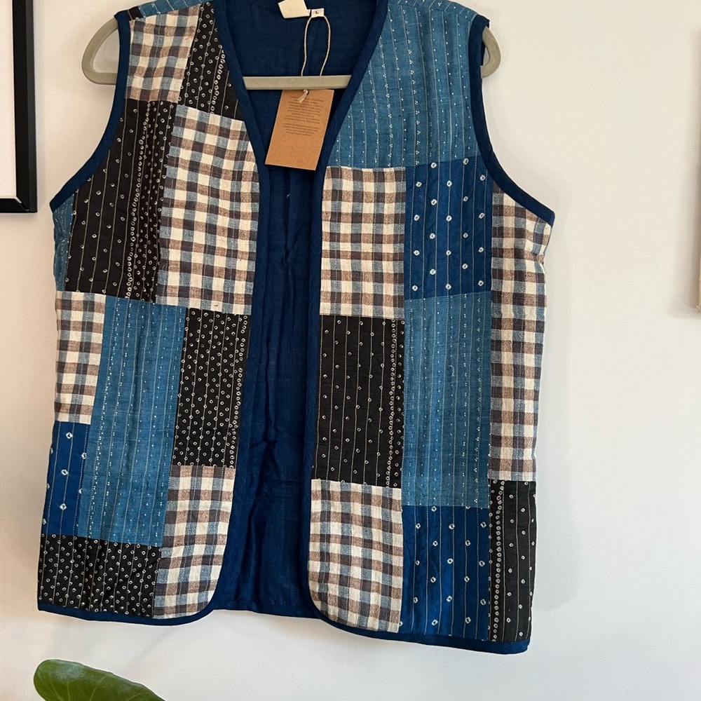 NWT patchwork vest jacket in Large- I wear US M 8-10 this one fits - Picture 7 of 8